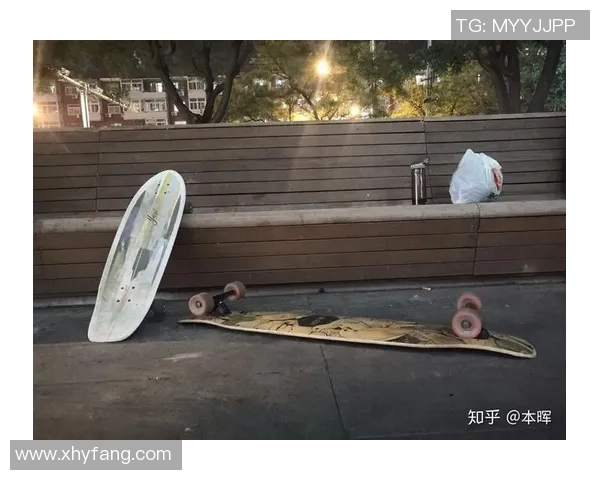 广州滑板队快攻战术解析与滑板文化的深度融合探讨